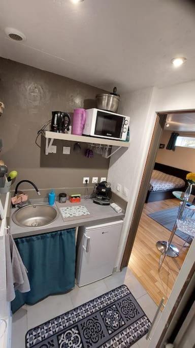 Studio Cosy Proche De Rennes Montreuil-le-Gast Exteriör bild